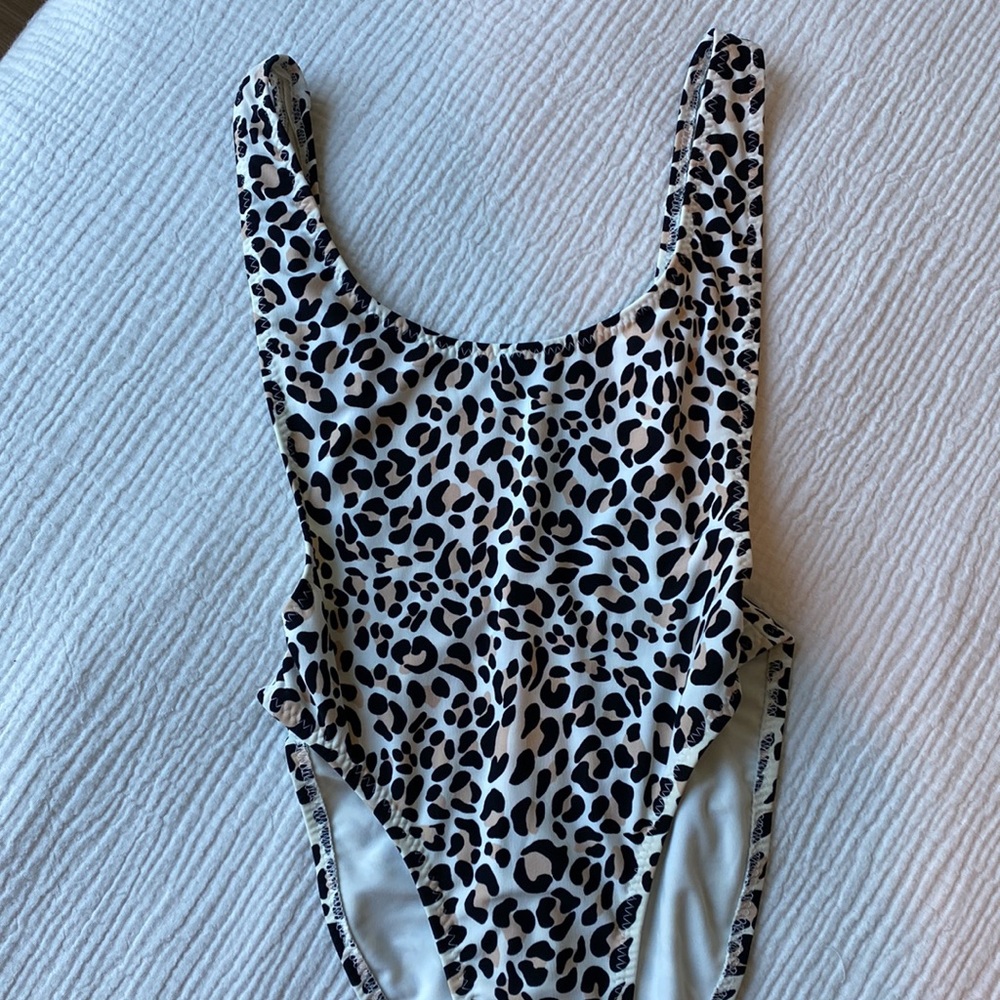 Norma Kamali Marissa One Piece in Baby Leopard - Picture 5 of 8